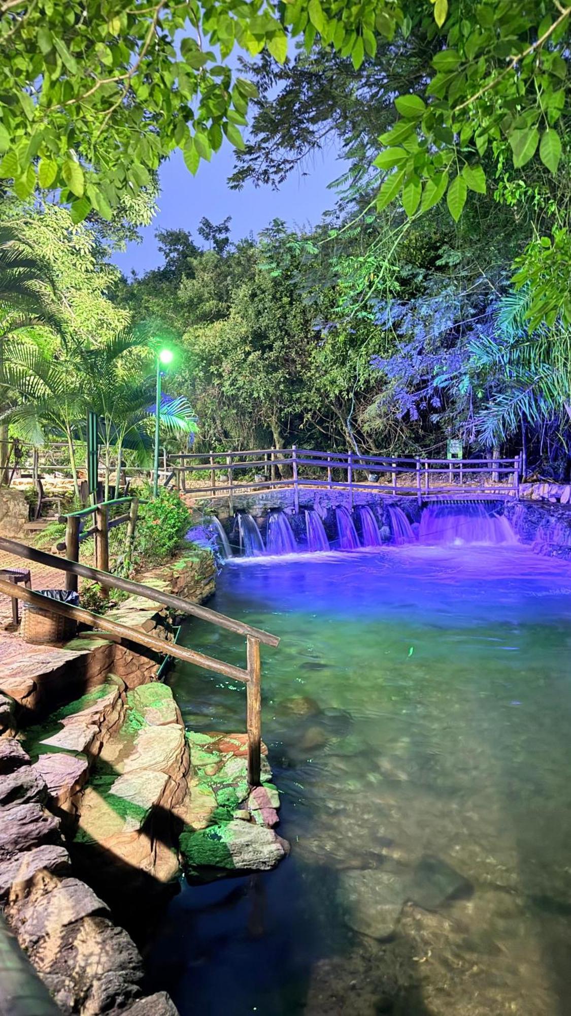 - Thermas Paradise Apto 1 Qto